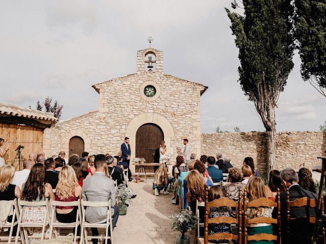 La boda de Robert y Sandra en La Riera De Gaia, Tarragona 33