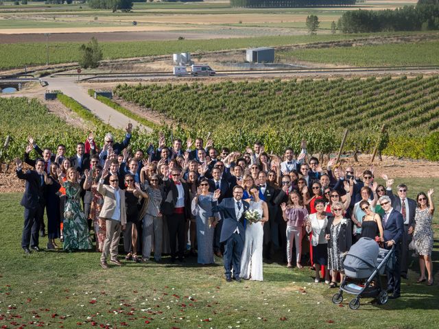 La boda de Guillermo y Victoria en Castrillo De Duero, Valladolid 19