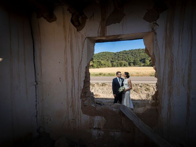 La boda de Guillermo y Victoria en Castrillo De Duero, Valladolid 26