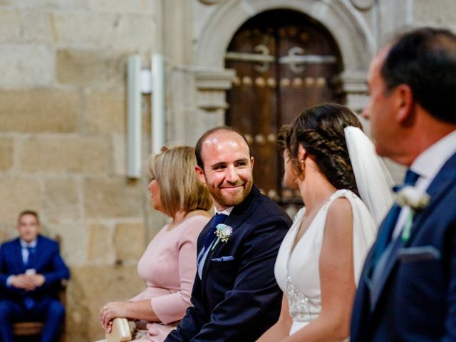 La boda de Javier y Mª de los Angeles en Casar De Caceres, Cáceres 31