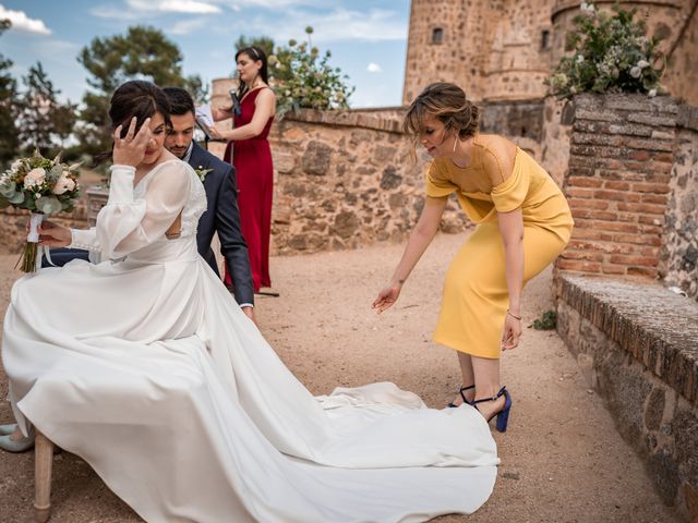 La boda de Álex y Irene en Guadamur, Toledo 30