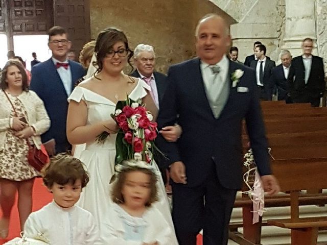 La boda de Nuria  y Ricardo  en Villacañas, Toledo 4