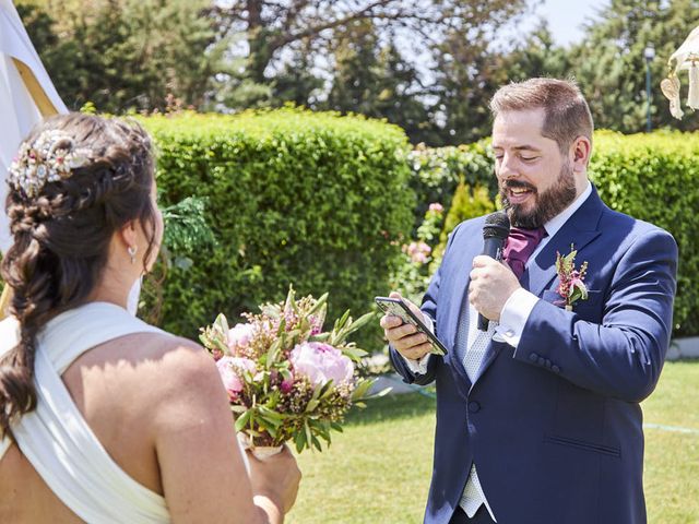 La boda de Alberto y Raquel en Talamanca Del Jarama, Madrid 37