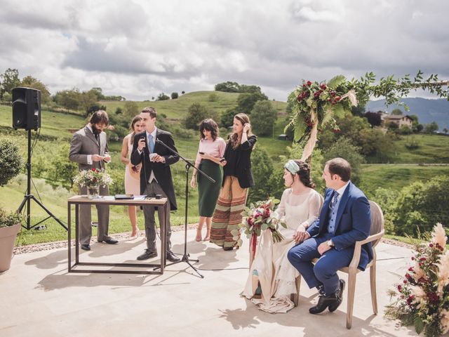 La boda de Ignacio y Esther en Pueblo Zizurkil, Guipúzcoa 34