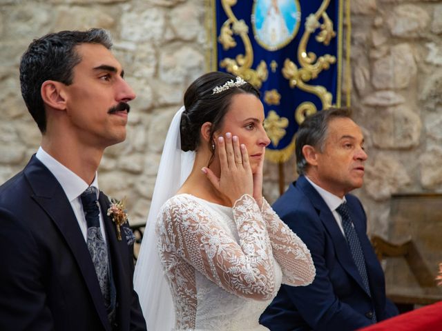 La boda de Mila y Guillermo en Puente Viesgo, Cantabria 19