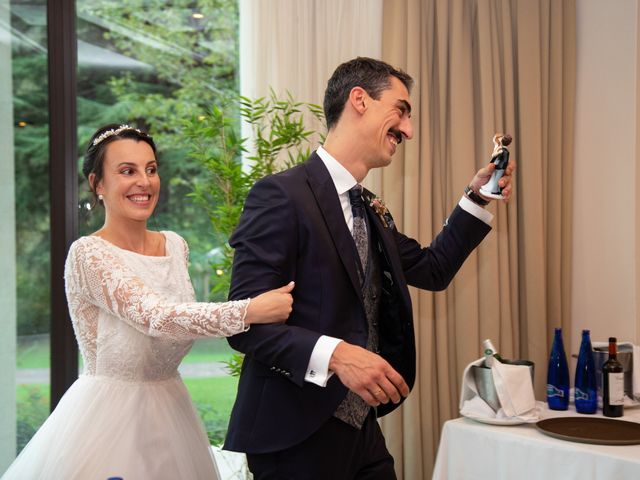 La boda de Mila y Guillermo en Puente Viesgo, Cantabria 34