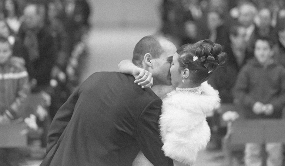 La boda de Lara y Mikel en Bilbao, Vizcaya