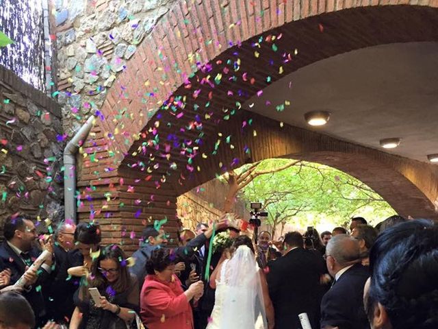 La boda de Rafa y Lupe  en Santa Coloma De Gramenet, Barcelona 7
