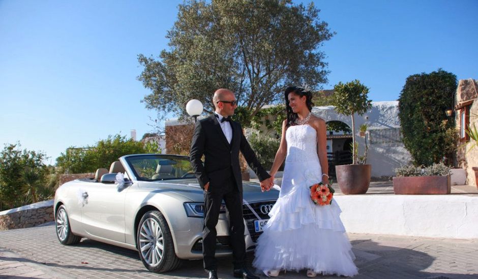 La boda de Miguel y Sabrina  en Eivissa, Islas Baleares
