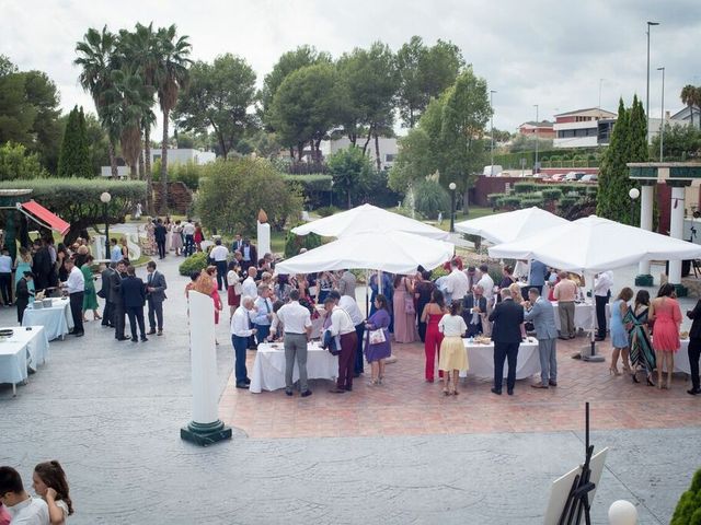 La boda de Richard y Sherezade en Vila-real/villarreal, Castellón 30