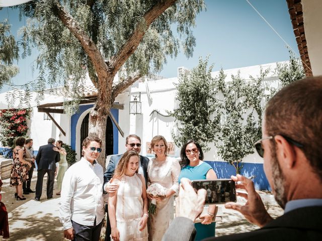 La boda de Guillermo y Esther en Alcala De Guadaira, Sevilla 24