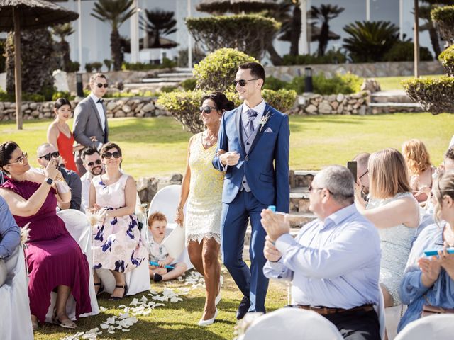 La boda de Tobias y Laura en Vilanova I La Geltru, Barcelona 21