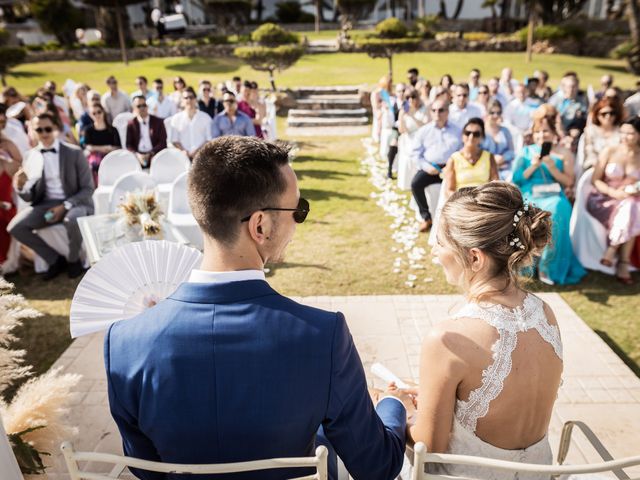 La boda de Tobias y Laura en Vilanova I La Geltru, Barcelona 26