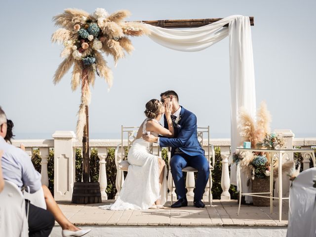 La boda de Tobias y Laura en Vilanova I La Geltru, Barcelona 33