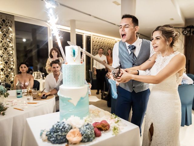 La boda de Tobias y Laura en Vilanova I La Geltru, Barcelona 67