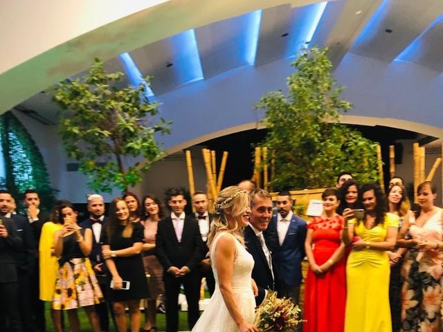 La boda de Alberto  y Cristina  en Grao de Castellón, Castellón 3