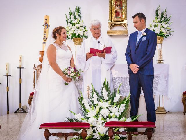 La boda de Manuel y Georgina en Telde, Las Palmas 28