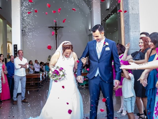 La boda de Manuel y Georgina en Telde, Las Palmas 31