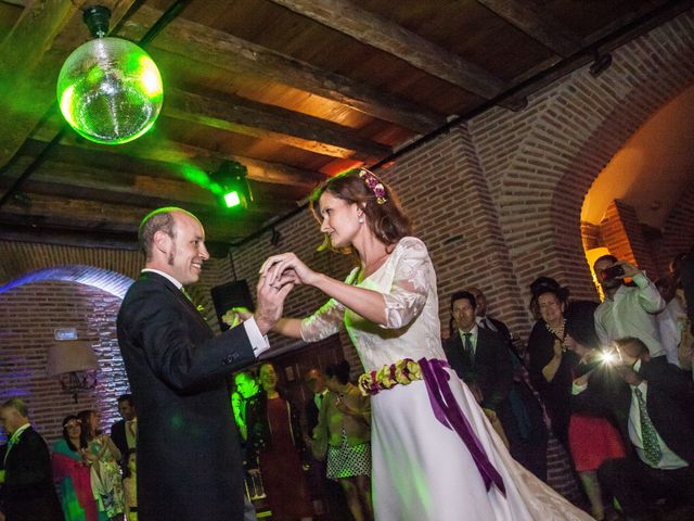 La boda de David y Elena en Boadilla Del Monte, Madrid 85