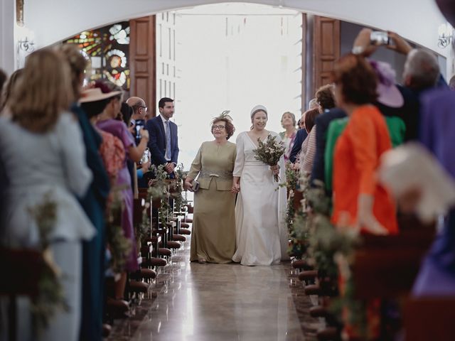La boda de Leonor y Lorenzo en Villanueva De San Carlos, Ciudad Real 55