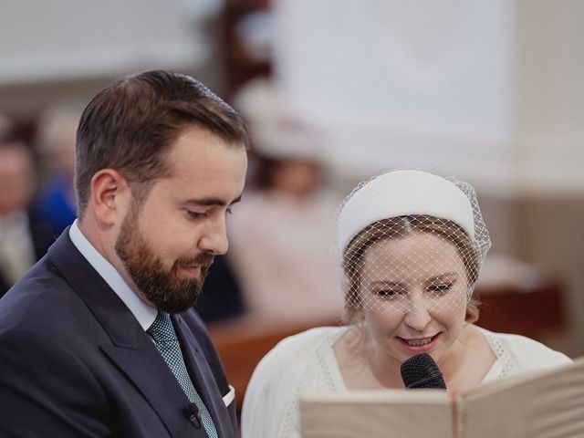 La boda de Leonor y Lorenzo en Villanueva De San Carlos, Ciudad Real 67