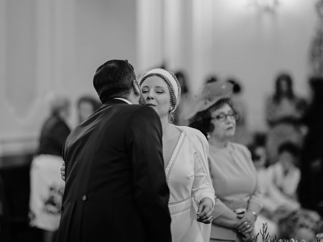 La boda de Leonor y Lorenzo en Villanueva De San Carlos, Ciudad Real 71