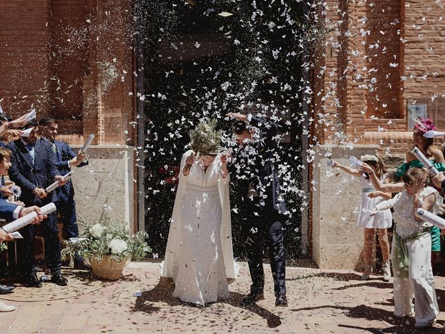 La boda de Leonor y Lorenzo en Villanueva De San Carlos, Ciudad Real 78