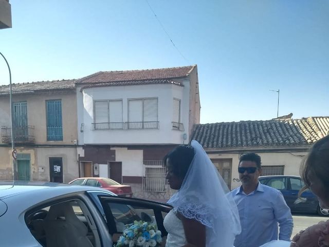 La boda de Pedro y Fabiola  en Sangonera La Verde, Murcia 15