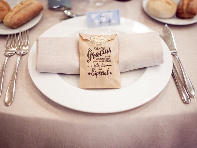 La boda de Albert y Sara en Sant Vicenç De Montalt, Barcelona 29