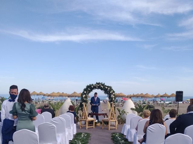 La boda de León y Cristina en Torremolinos, Málaga 4