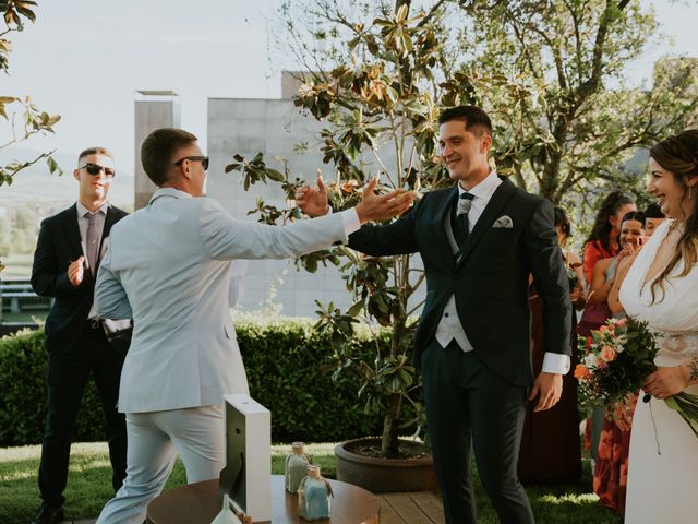 La boda de Ismael y Amaia en Gorraiz, Navarra 15