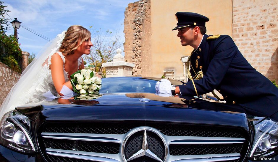 La boda de Miguel Ángel y Isabel en Mancha Real, Jaén