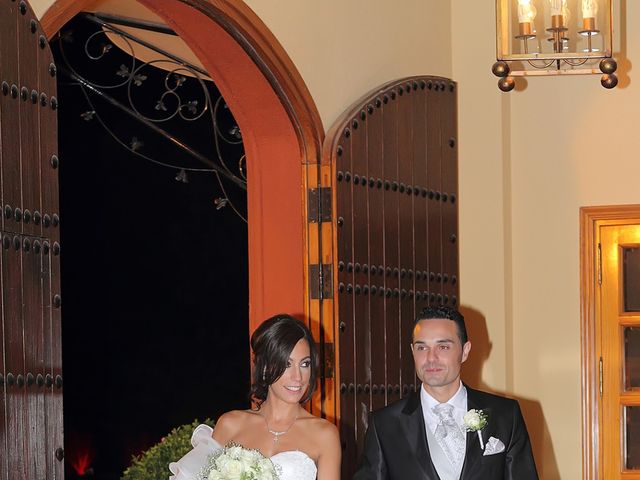 La boda de Antonio y Tamara en Santiponce, Sevilla 16
