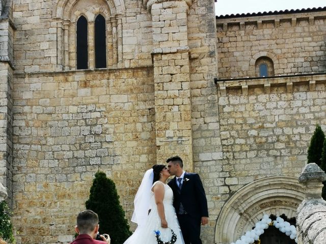 La boda de Cristian y Melisa en Villamuriel De Cerrato, Palencia 3