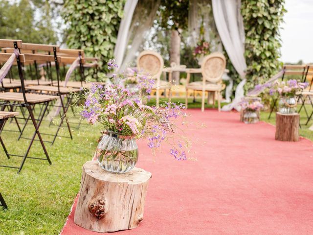 La boda de Juanjo y Blanca en Banyeres Del Penedes, Tarragona 35