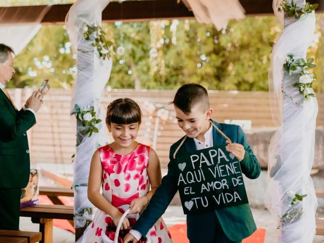 La boda de David y Vanesa en Palau De Plegamans, Barcelona 24