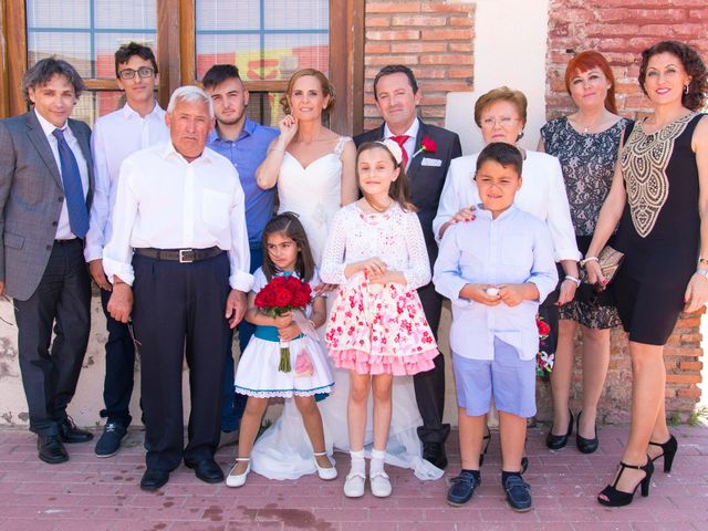 La boda de César y María en Adra, Almería 24