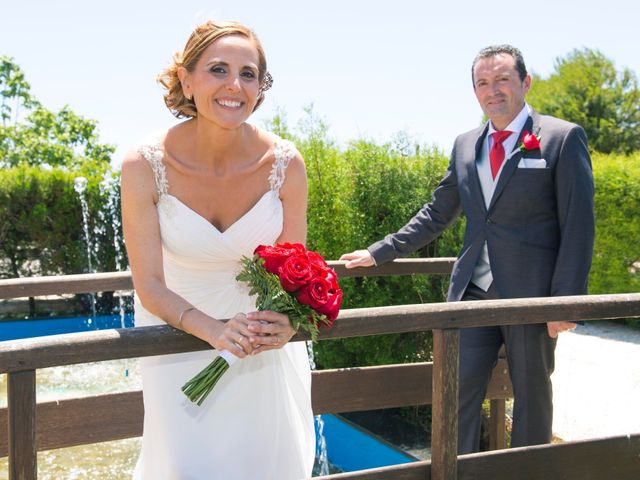 La boda de César y María en Adra, Almería 28