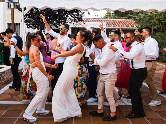 La boda de Marta y Angela en Málaga, Málaga 37