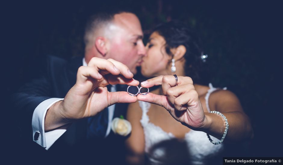 La boda de David y Alba en Leganés, Madrid