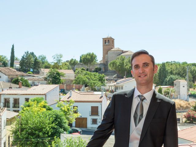 La boda de Antonio  y Cristina  en Santorcaz, Madrid 1