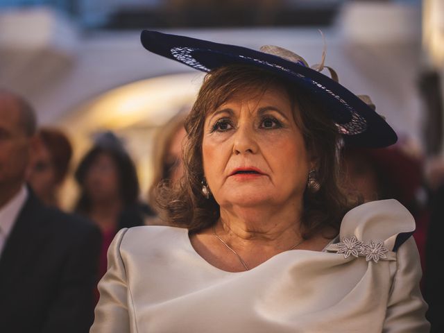 La boda de Ana Belén y Roberto en Palma Del Rio, Córdoba 54