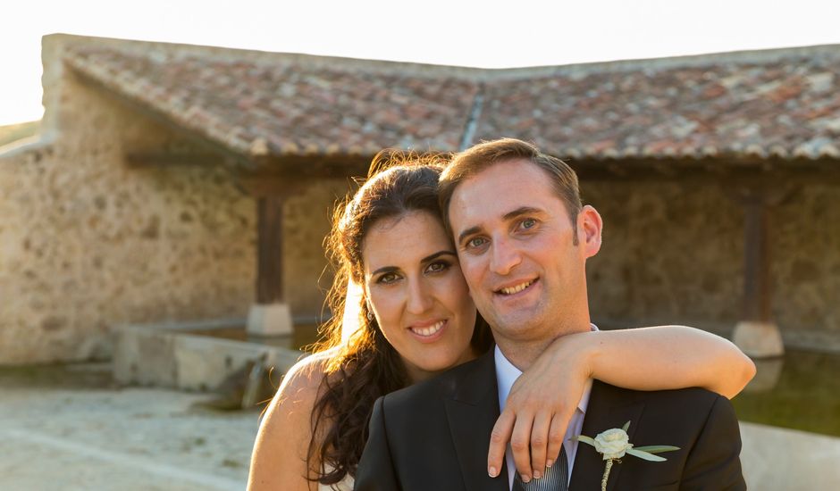 La boda de Antonio  y Cristina  en Santorcaz, Madrid