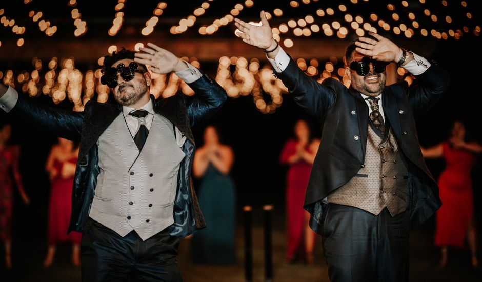 La boda de Rubén y Pablo en A Pobra Do Caramiñal, A Coruña