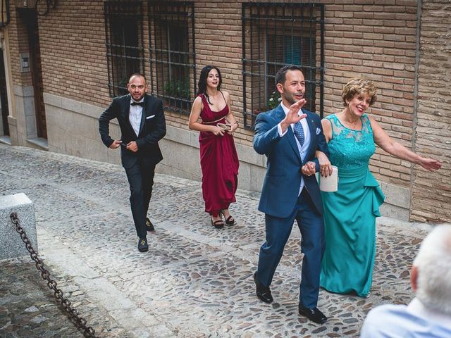 La boda de Alejandro y Cristal en Toledo, Toledo 43