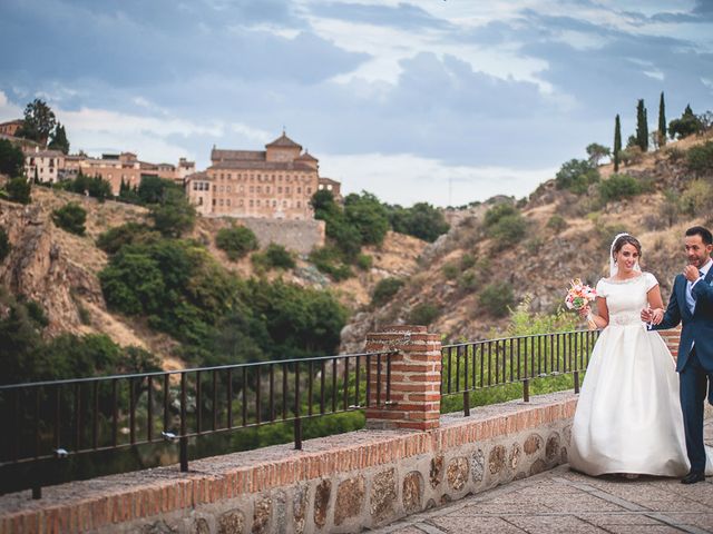 La boda de Alejandro y Cristal en Toledo, Toledo 2