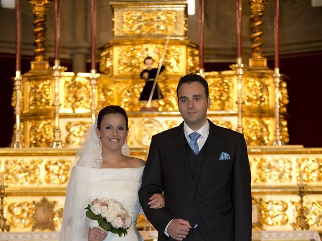 La boda de Rocío y Jesús en Sevilla, Sevilla 9