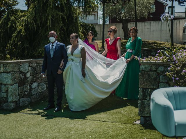 La boda de David y Iria en Boiro (Boiro), A Coruña 24