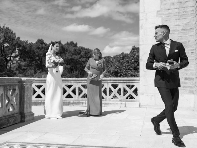 La boda de Javier y Carolina en Santander, Cantabria 31