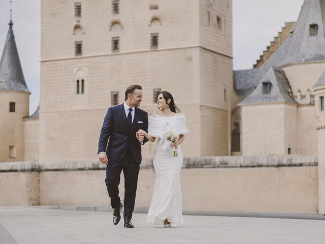 La boda de Karmen y Roberto en Segovia, Segovia 28